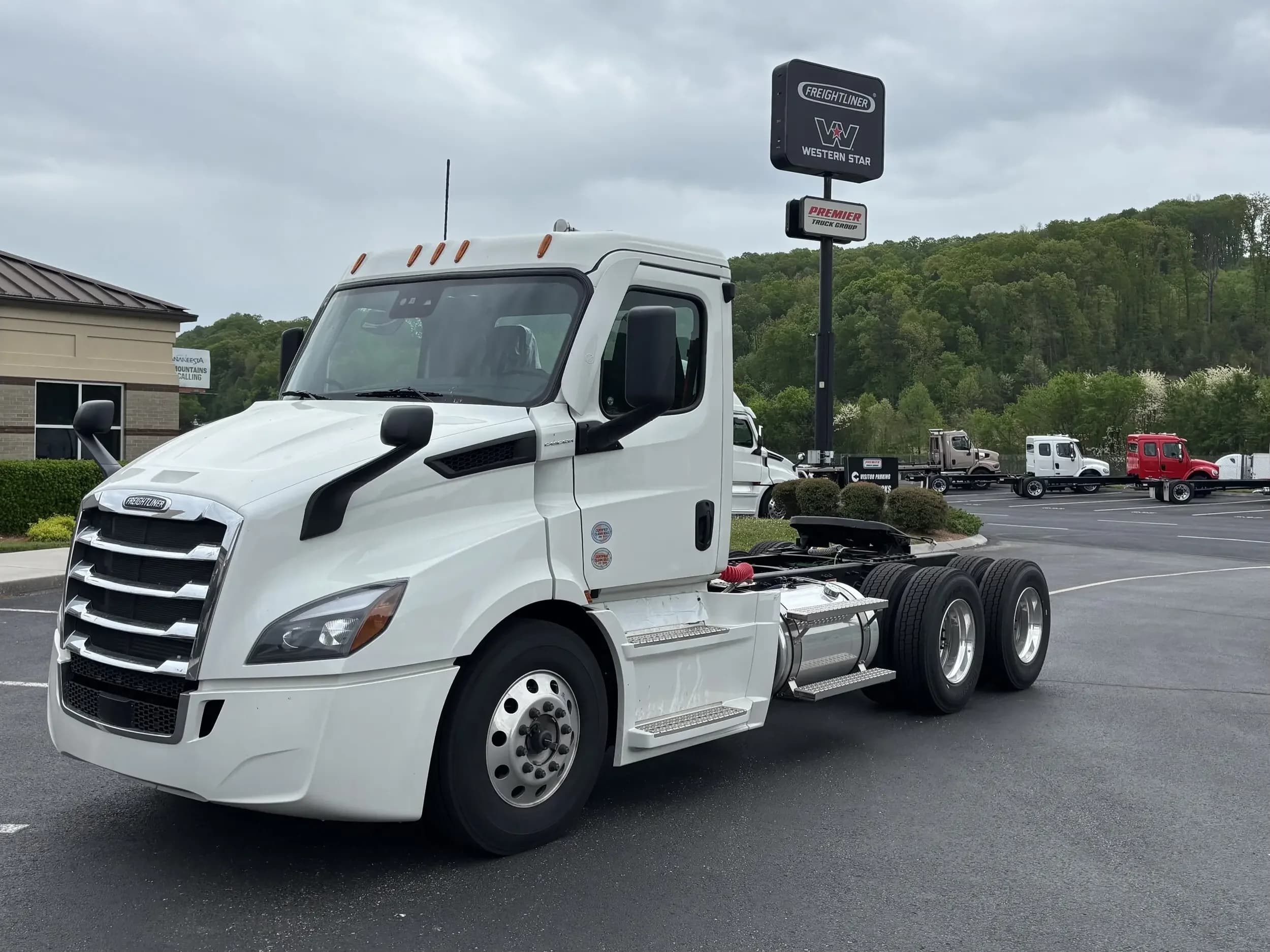 2026 Freightliner Cascadia