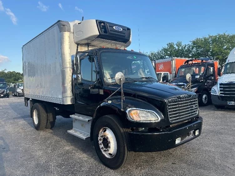 2019 Freightliner M2 106