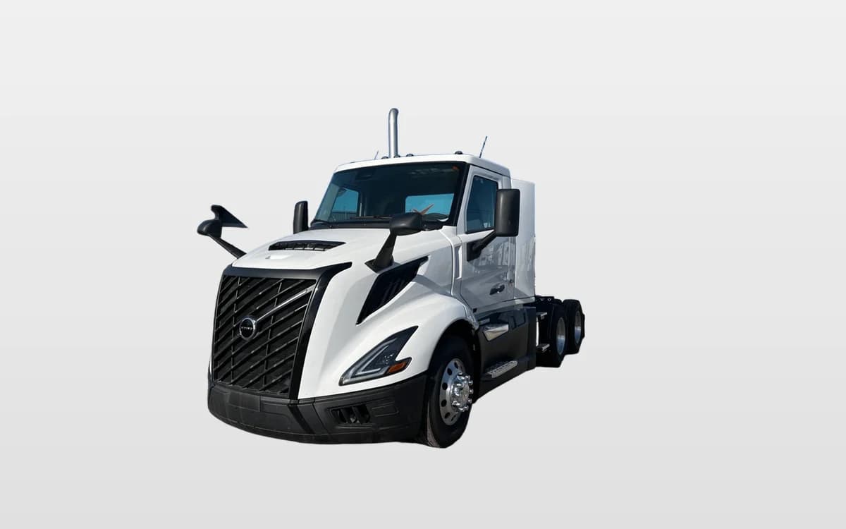 2025 Volvo VNL 300 — photo 1
