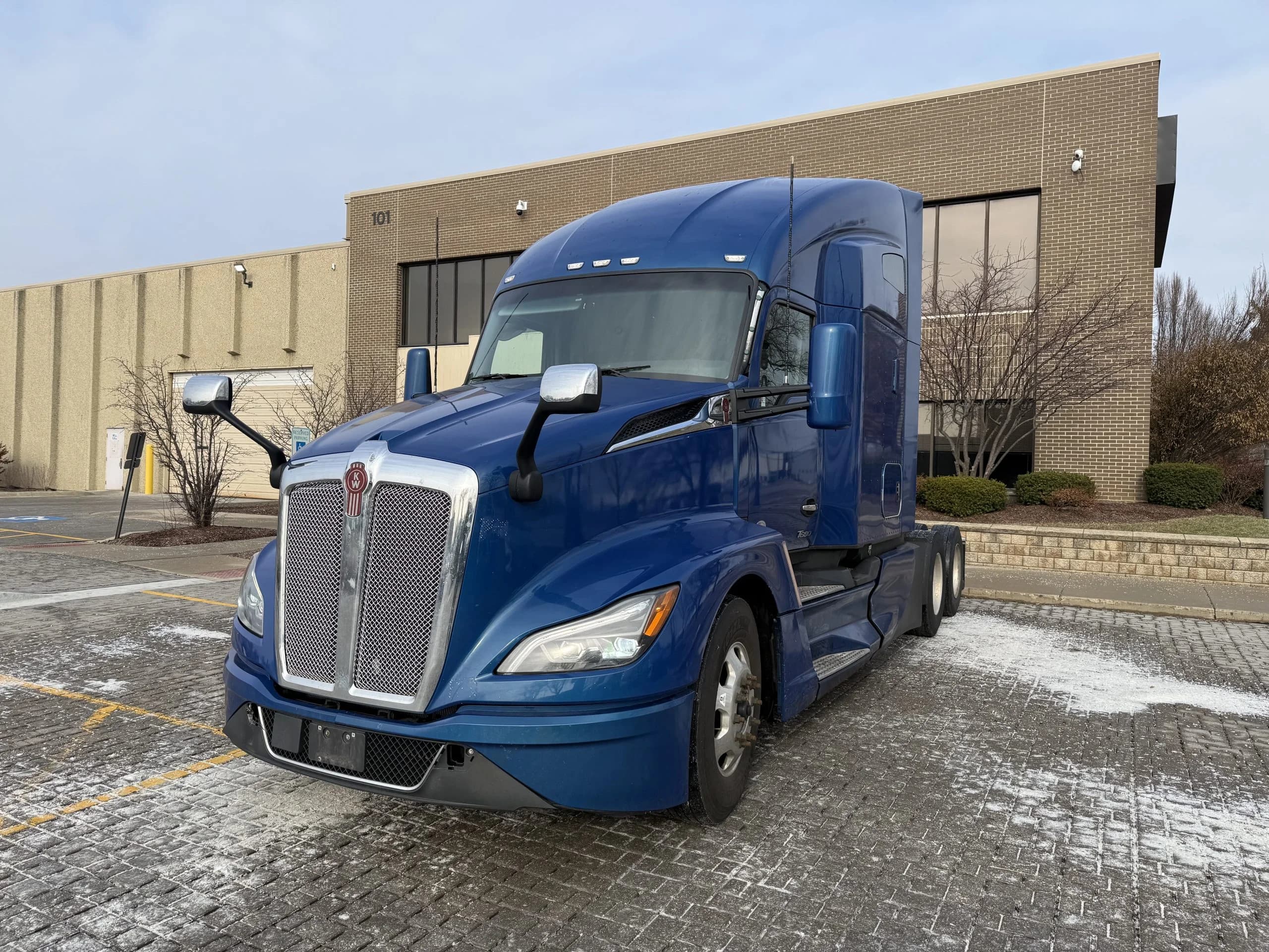 2022 Kenworth T680