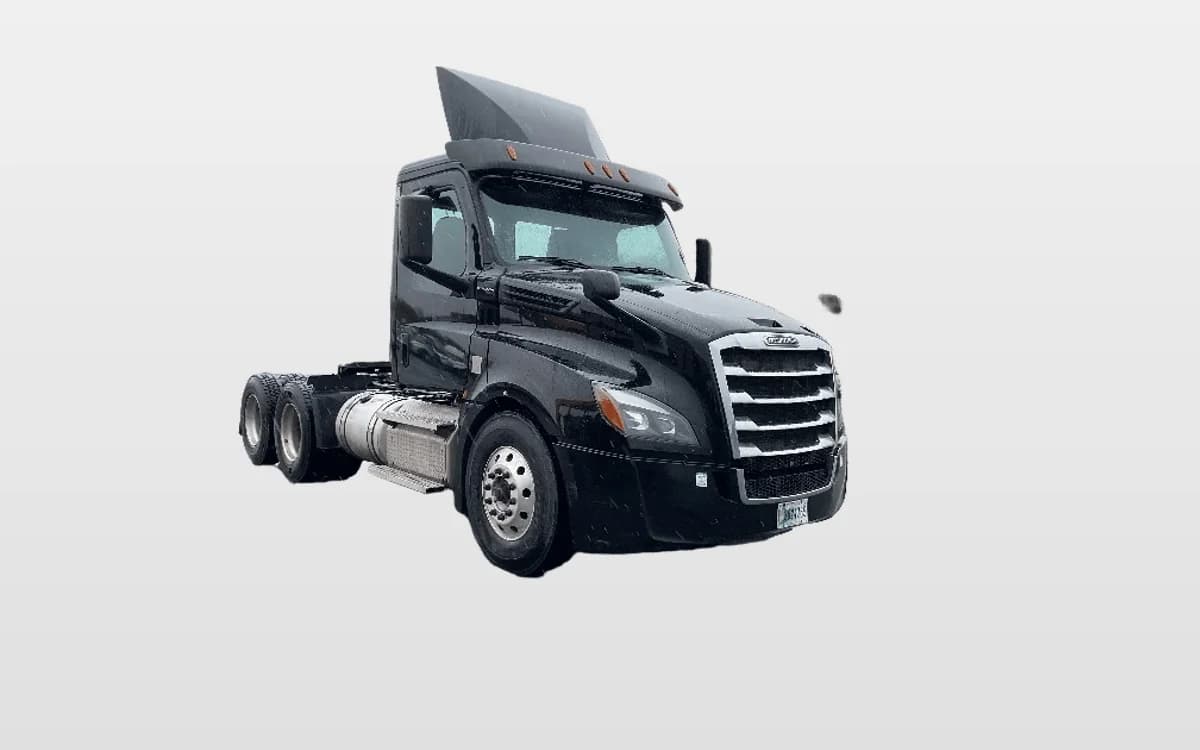 2020 Freightliner Cascadia — photo 1