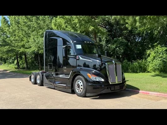 2023 Kenworth T680