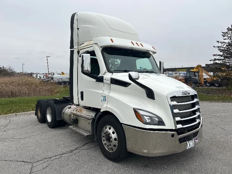 2021 Freightliner Cascadia