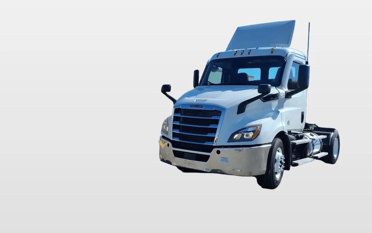 2020 Freightliner Cascadia — photo 1