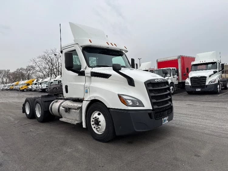 2020 Freightliner Cascadia