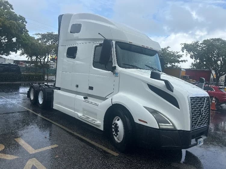 2019 Volvo VNL 760