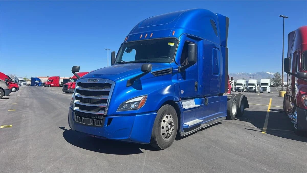 2022 Freightliner Cascadia