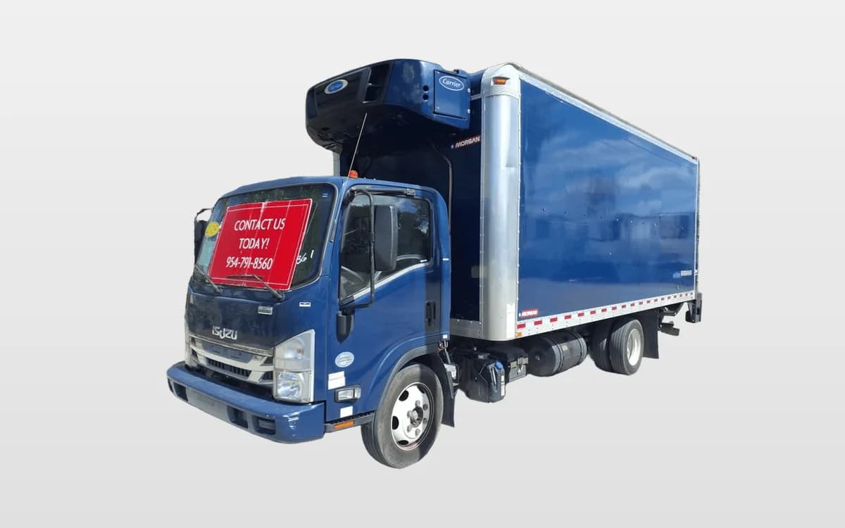 2019 Isuzu NQR — photo 1