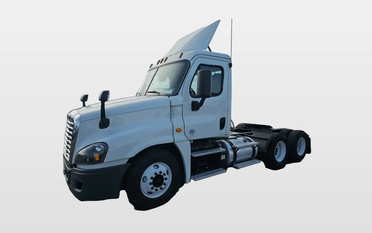 2016 Freightliner Cascadia — photo 1