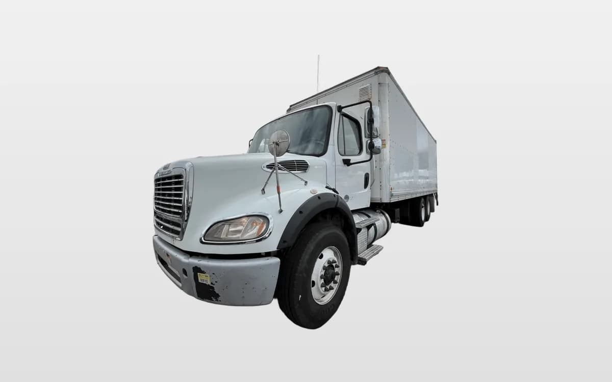 2017 Freightliner M2 112 — photo 1