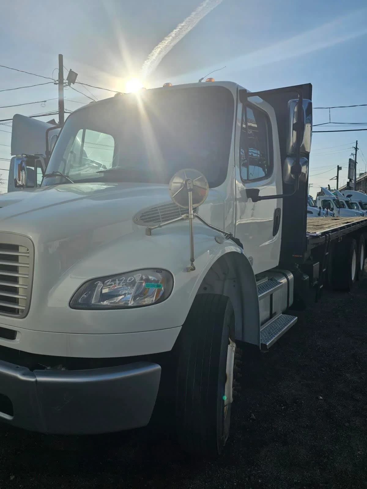 2015 Freightliner M2 106