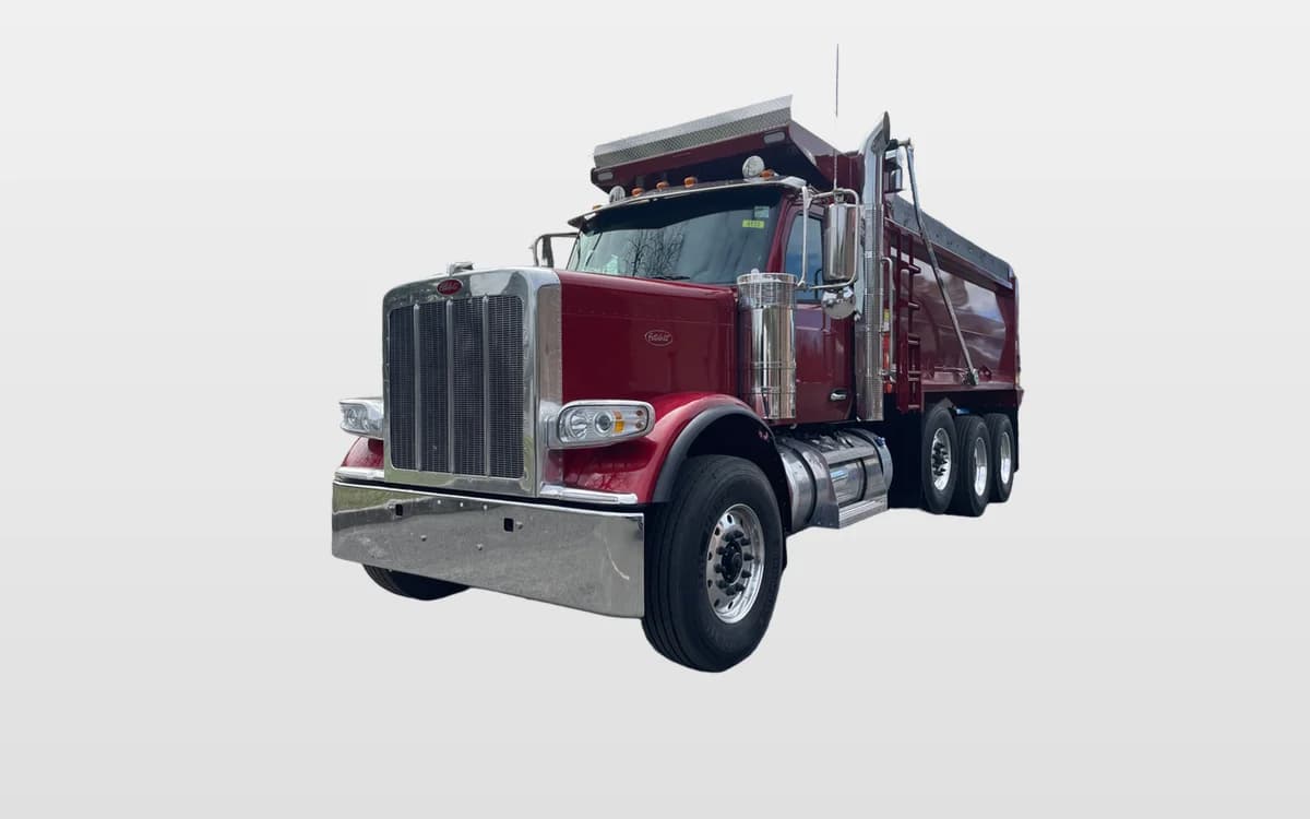 2027 Peterbilt 589 — photo 1