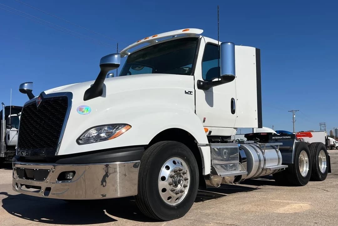 2025 International LT