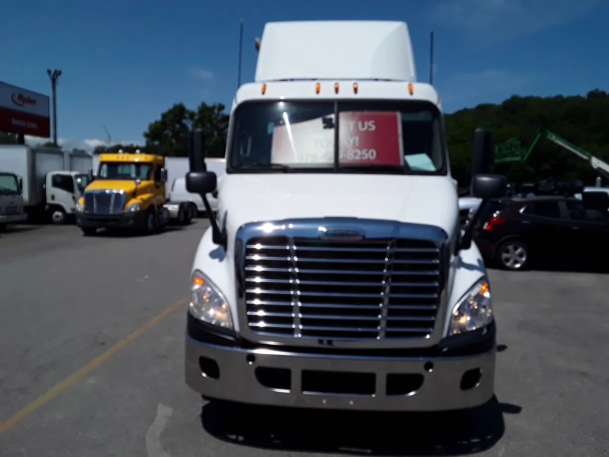 2015 Freightliner Cascadia