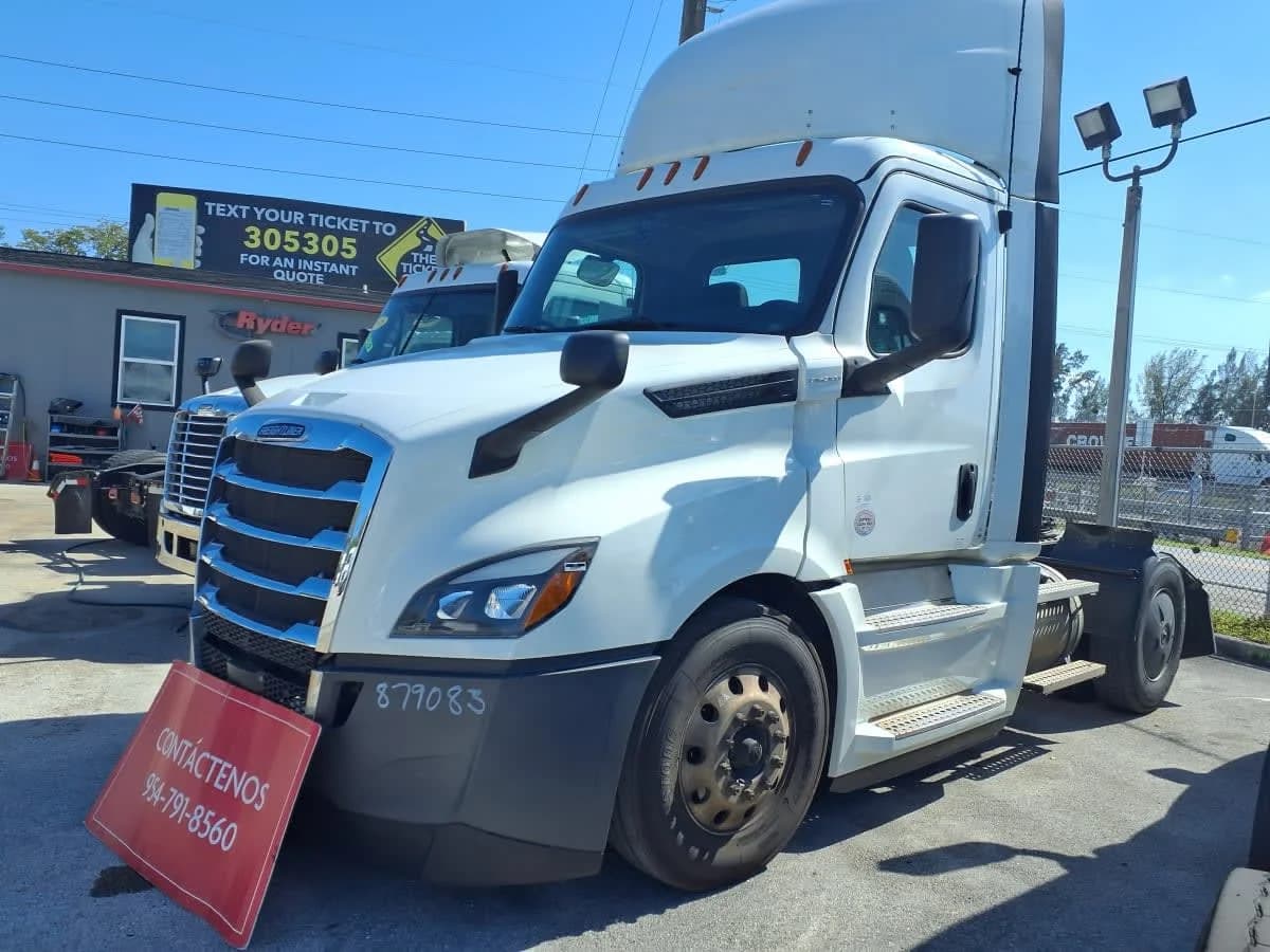 2020 Freightliner Cascadia