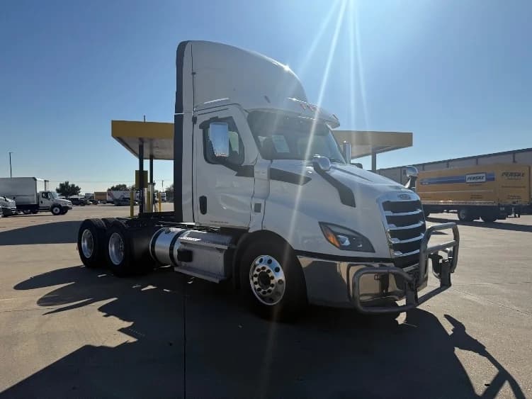 2021 Freightliner Cascadia