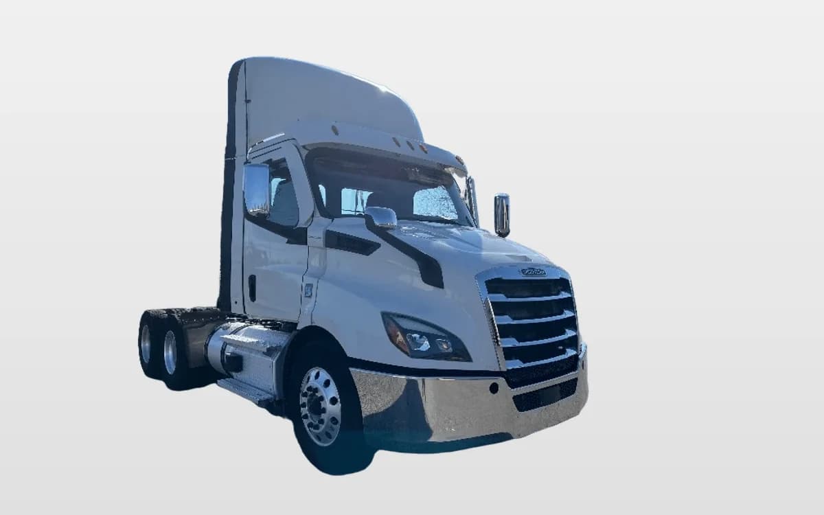 2021 Freightliner Cascadia — photo 1