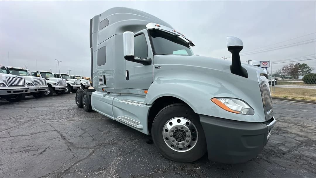 2023 International LT