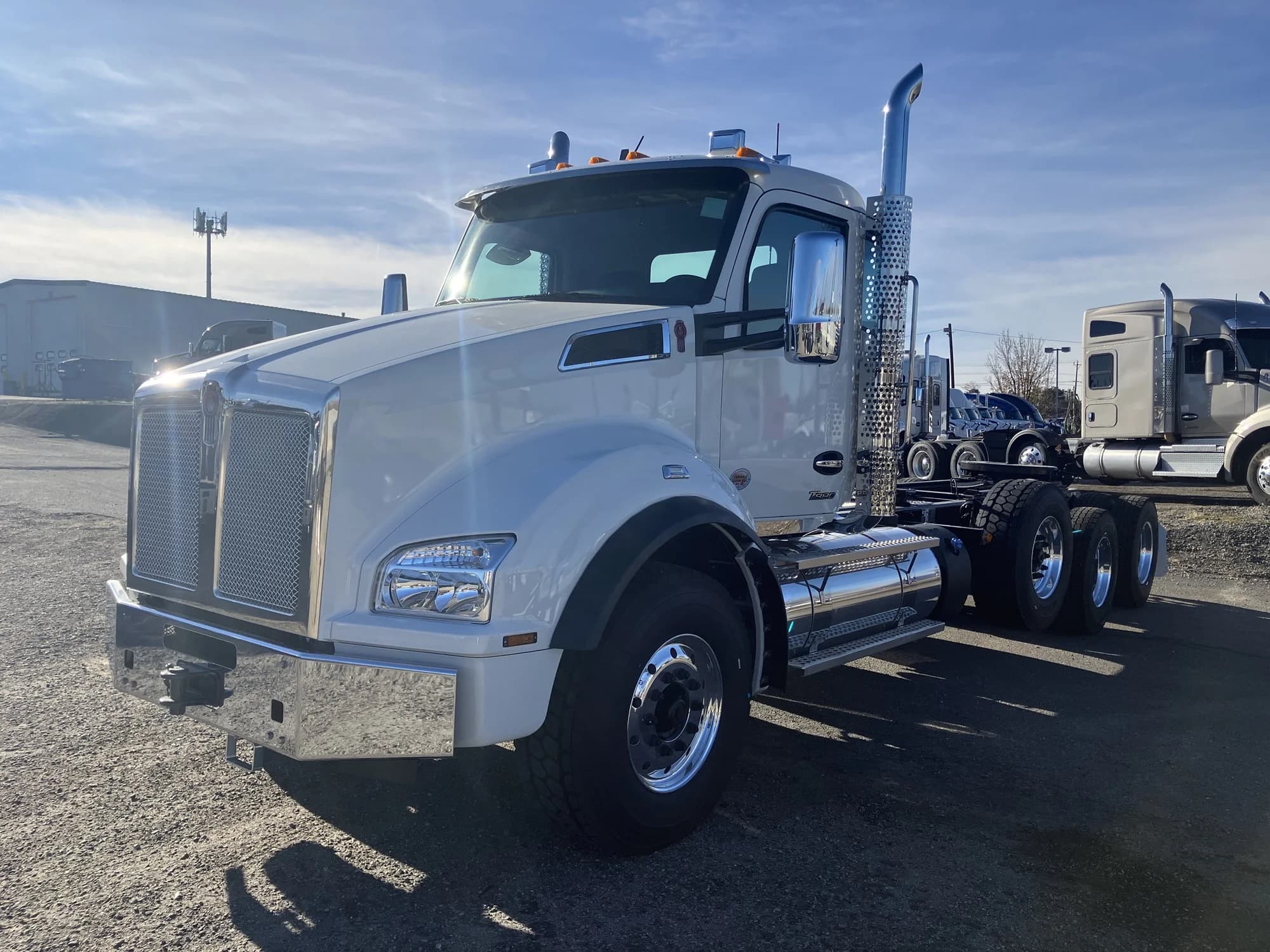 2026 Kenworth T880