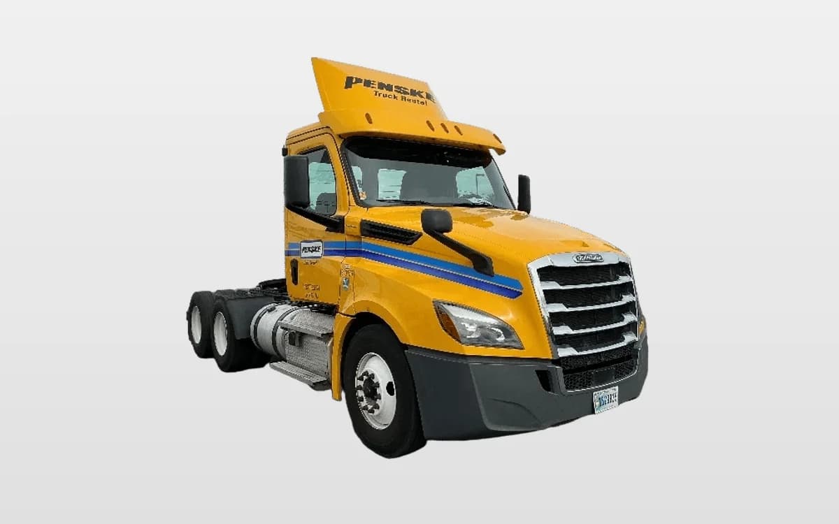 2020 Freightliner Cascadia — photo 1