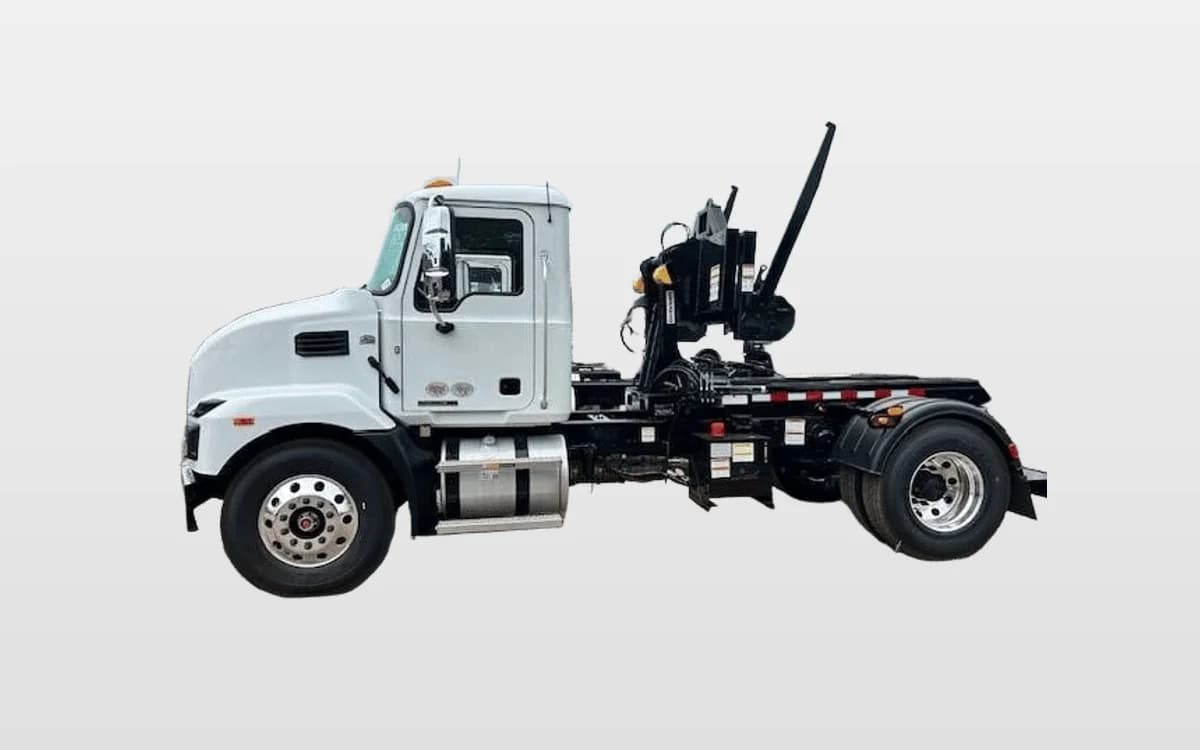 2026 Mack MD — photo 1