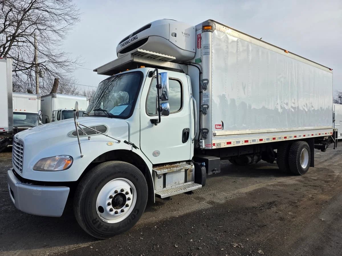 2020 Freightliner M2 106