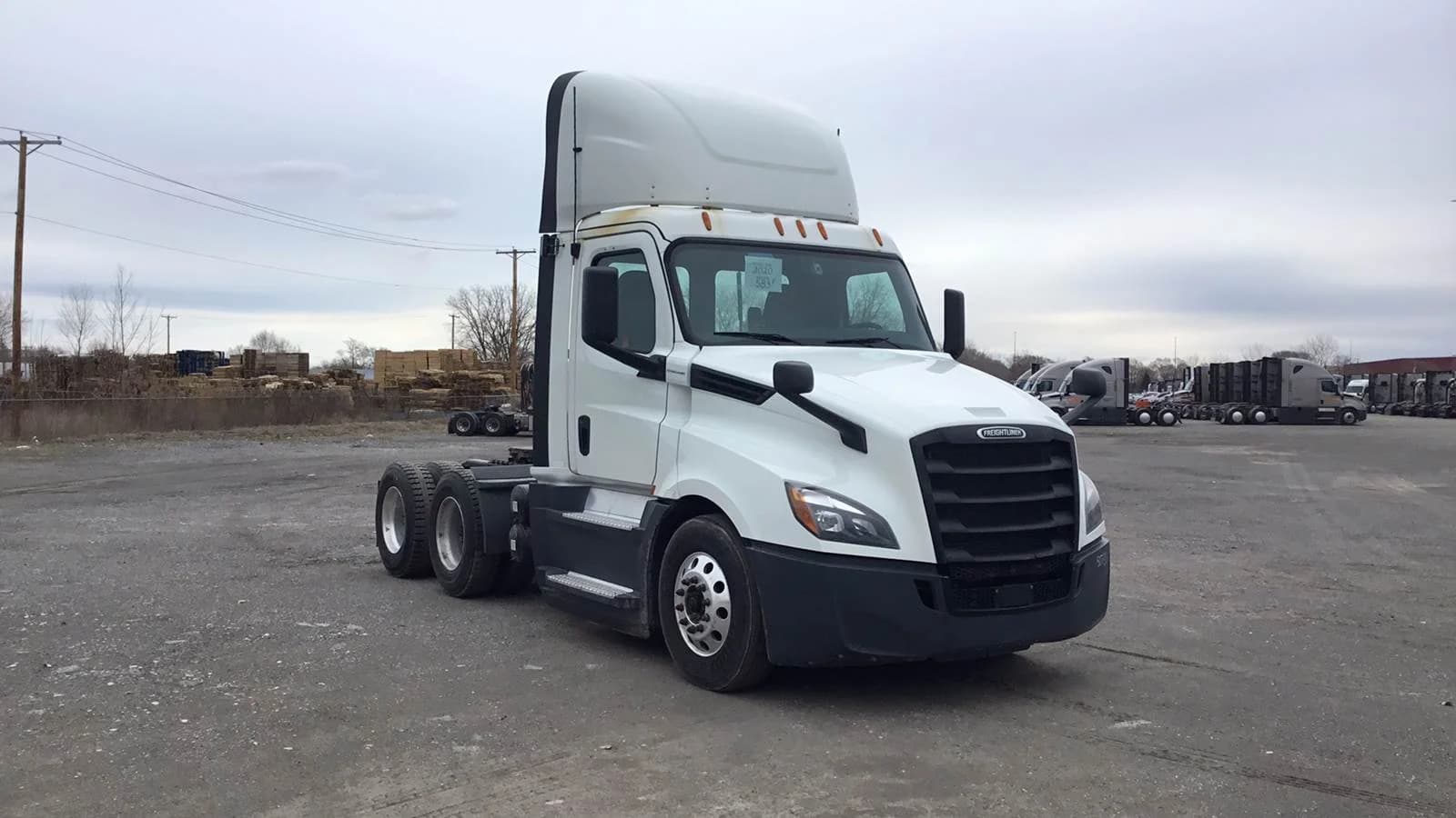 2020 Freightliner Cascadia