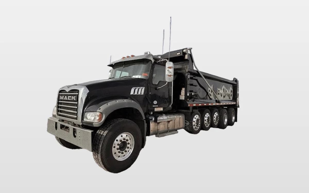 2023 Mack Granite — photo 1