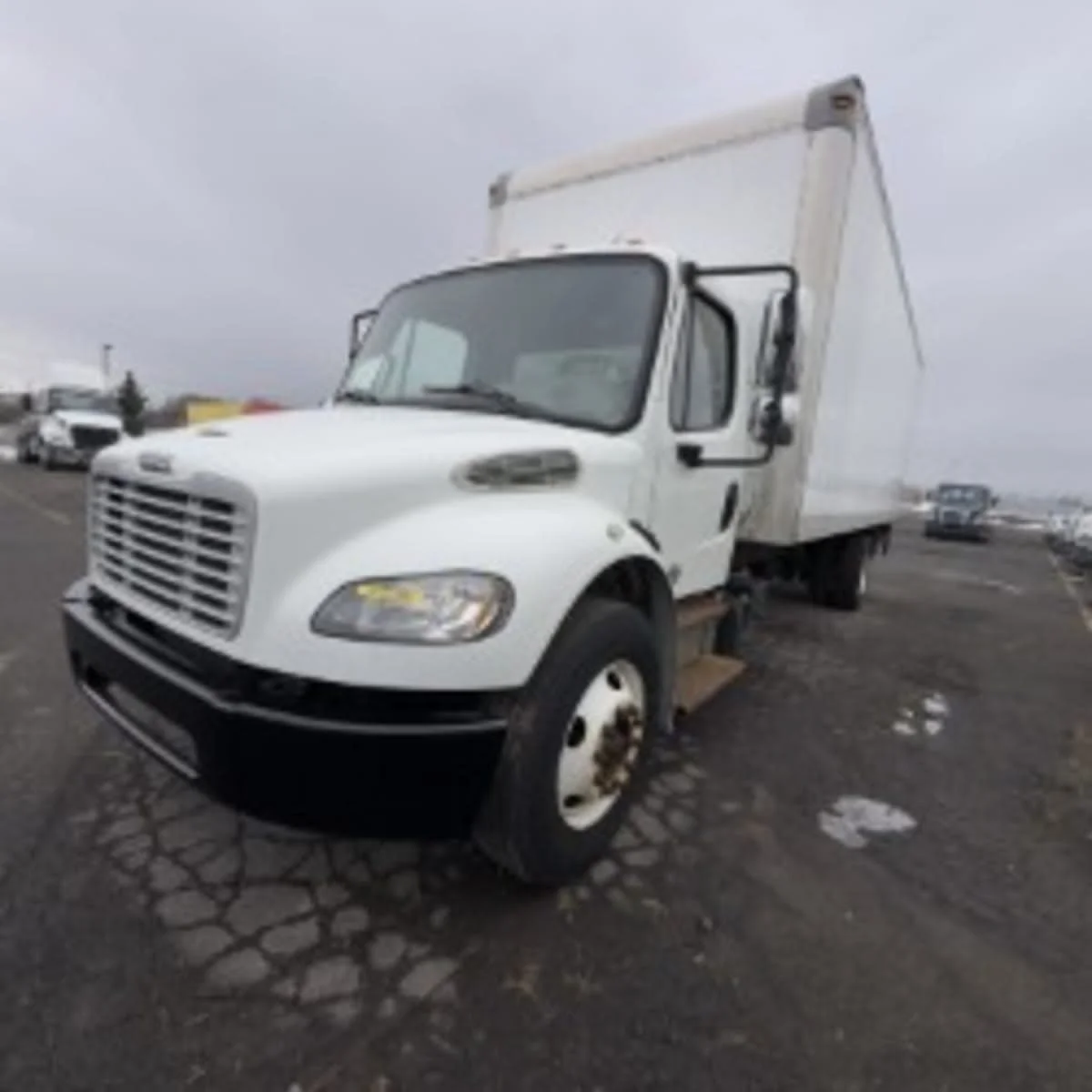 2015 Freightliner M2 106