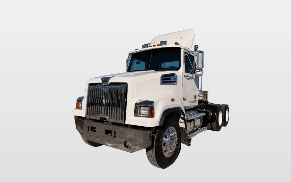 2021 Western Star 4700 — photo 1
