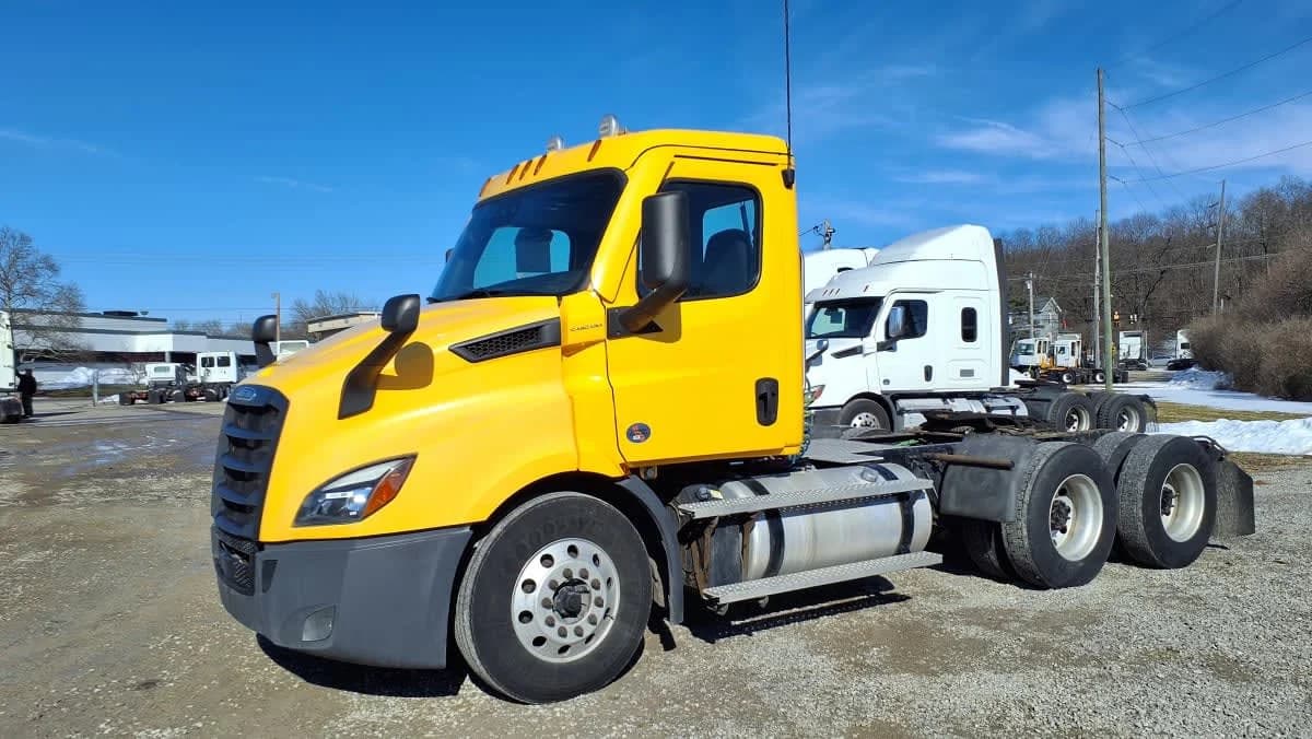 2020 Freightliner Cascadia