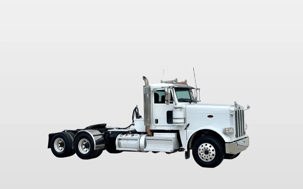 2018 Peterbilt 389 — photo 1