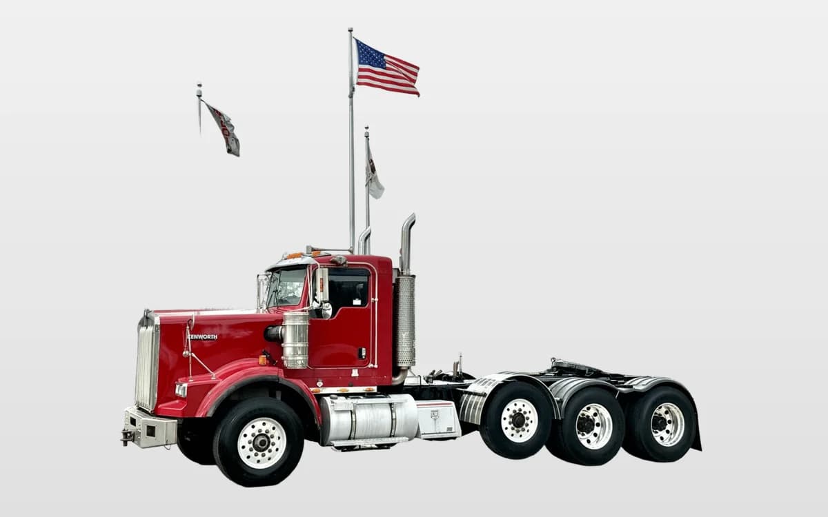 2003 Kenworth T800 — photo 1