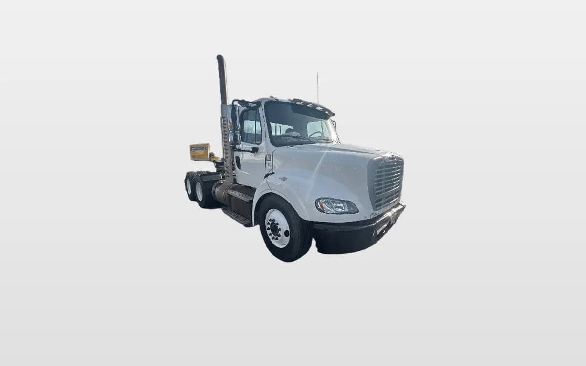 2020 Freightliner M2 112 — photo 1
