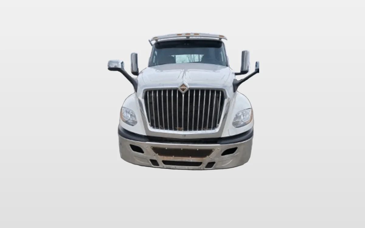 2020 International LT — photo 1