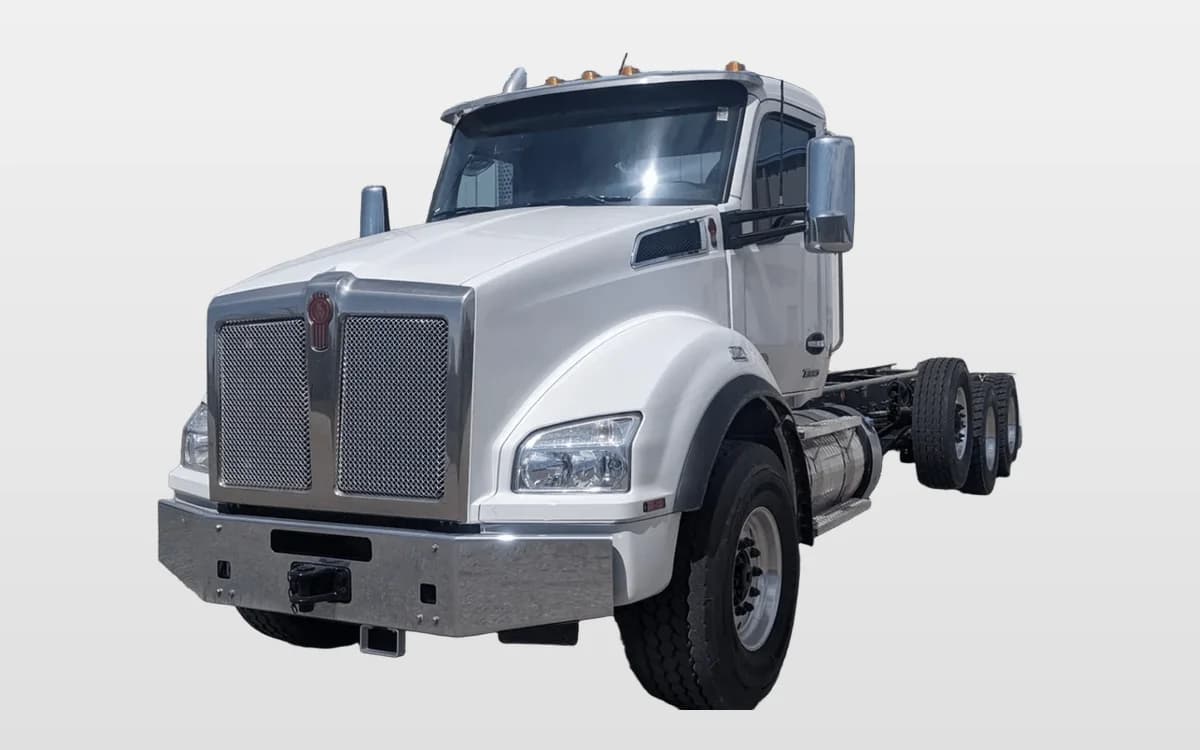 2025 Kenworth T880 — photo 1