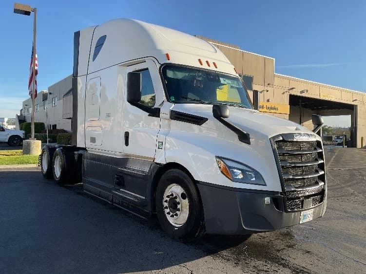 2023 Freightliner Cascadia