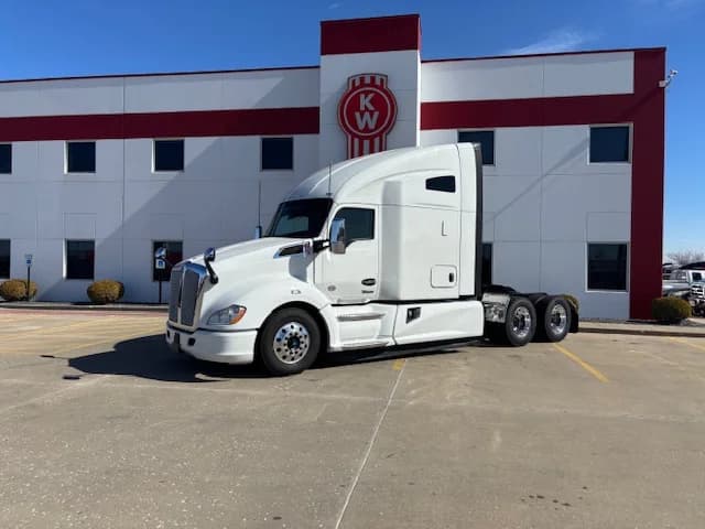 2022 Kenworth T680