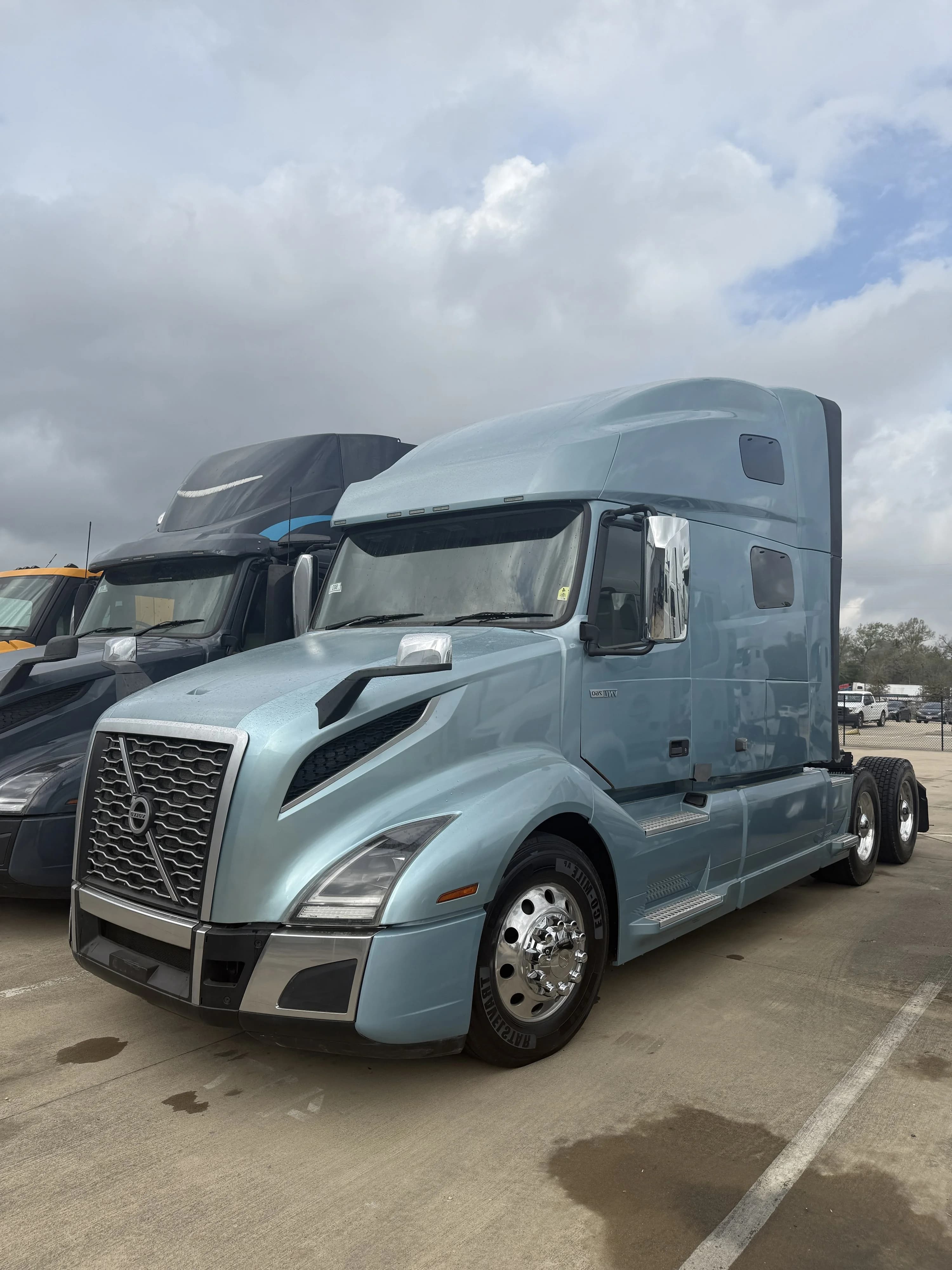 2021 Volvo VNL 760