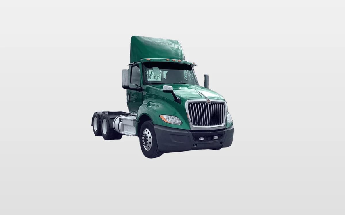 2020 International LT — photo 1