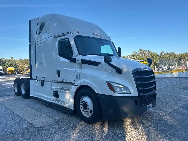 2020 Freightliner Cascadia