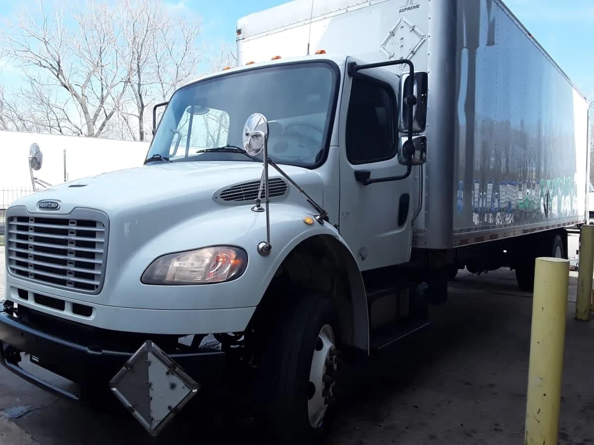 2016 Freightliner M2 106