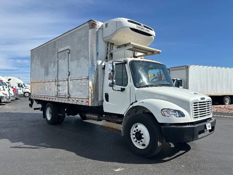 2017 Freightliner M2 106
