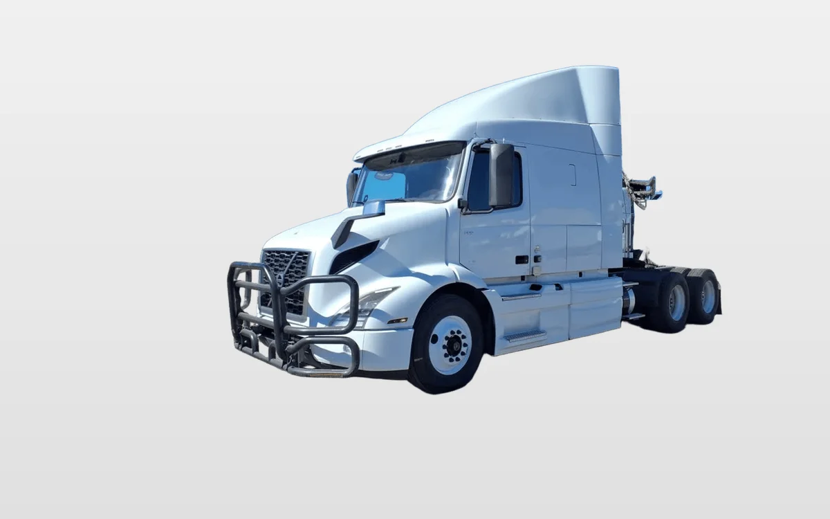 2020 Volvo VNR 640 — photo 1