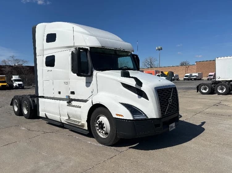 2023 Volvo VNL 760