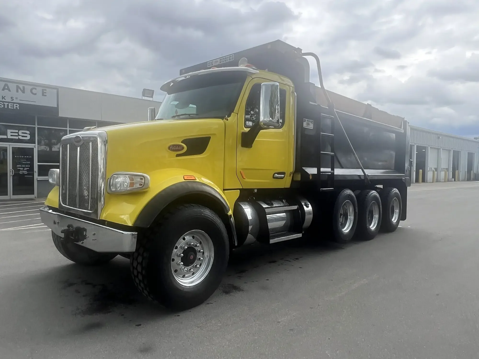 2017 Peterbilt 567