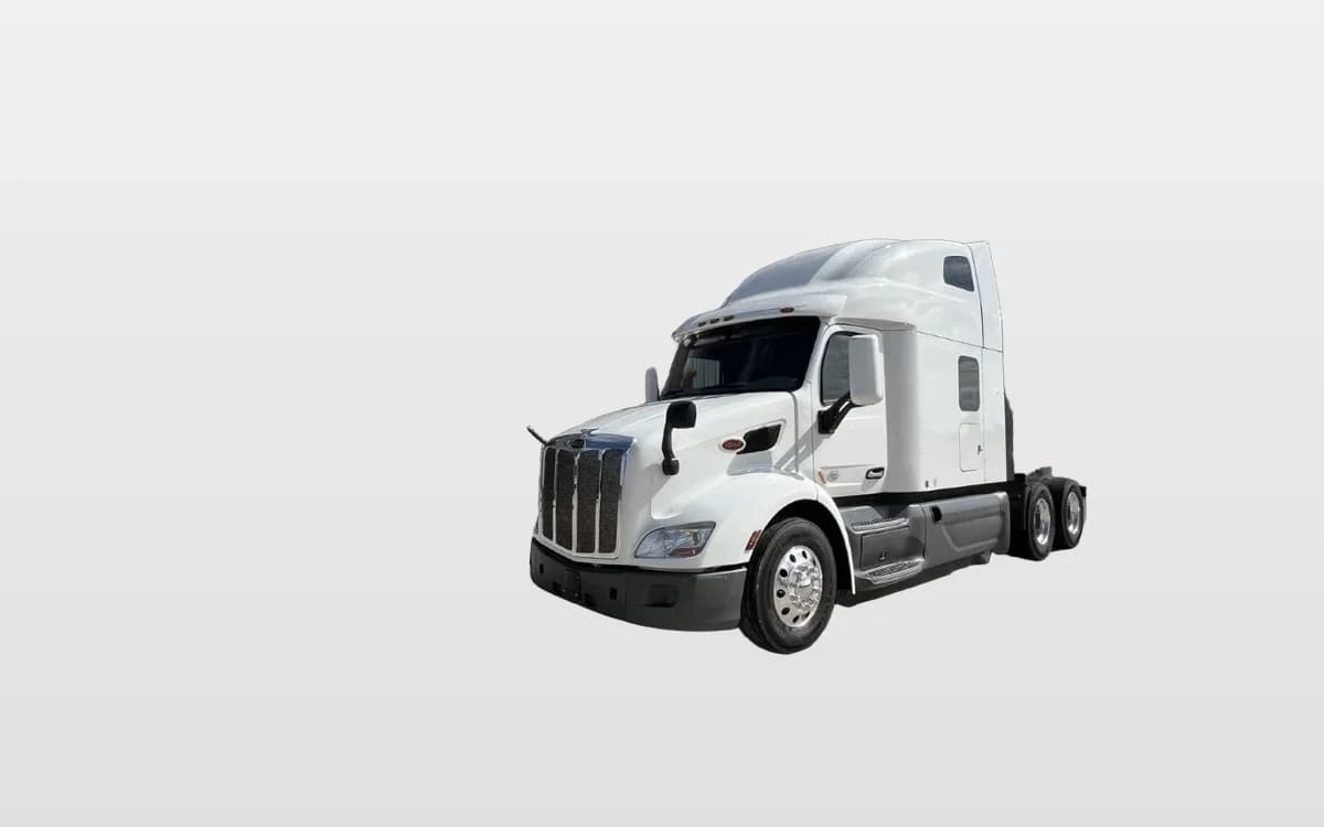 2021 Peterbilt 579 — photo 1