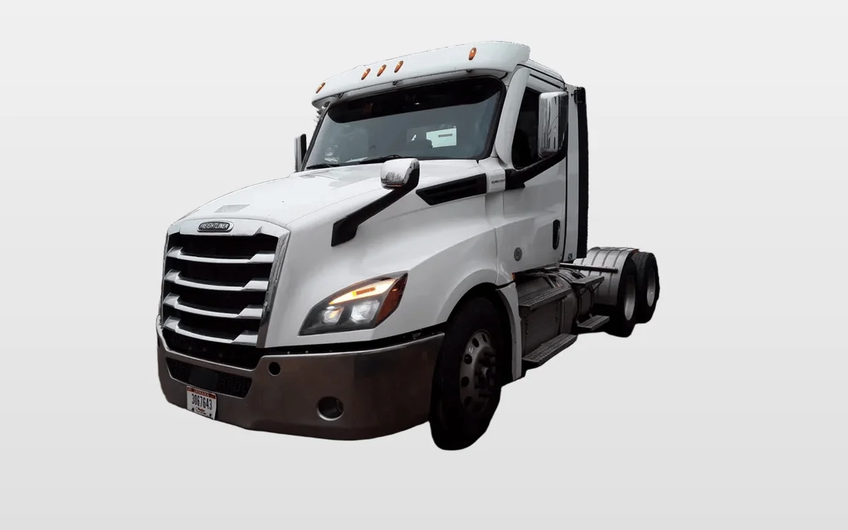2021 Freightliner Cascadia — photo 1