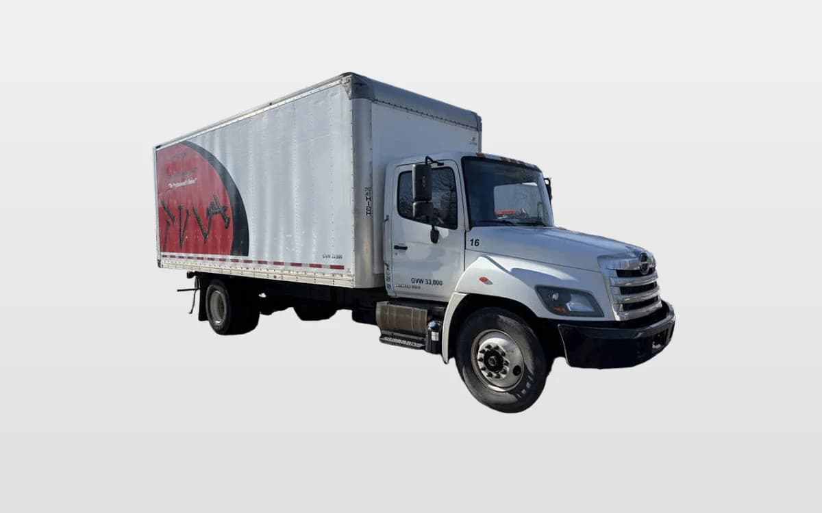 2019 Hino 338 — photo 1