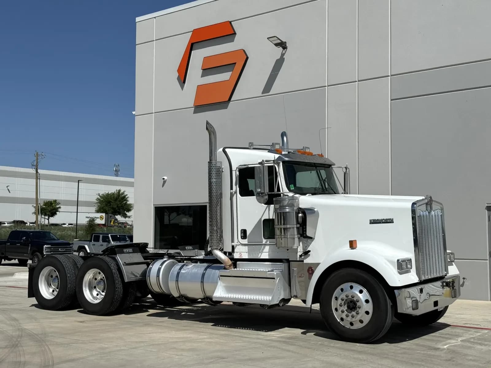 2019 Kenworth W900
